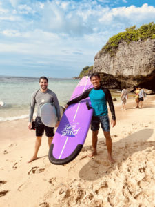 book online surf lessons school